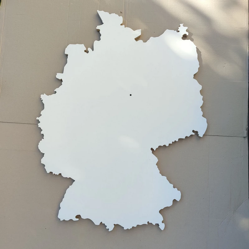 Дерев’яна карта Німеччини артборд для декору і панно