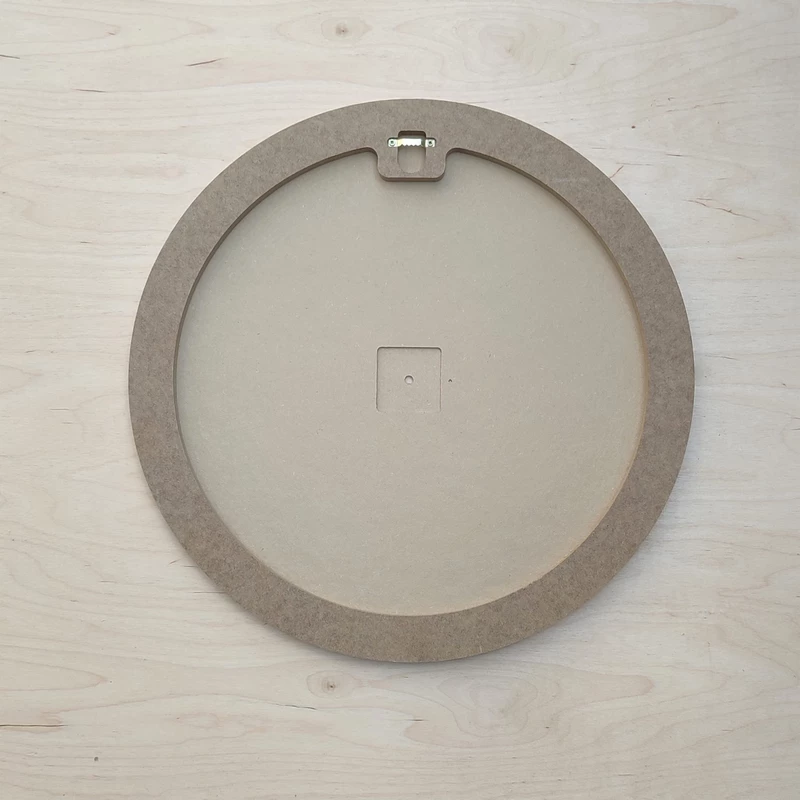 Артборд круглий для настінного годинника з вибіркою під механізм